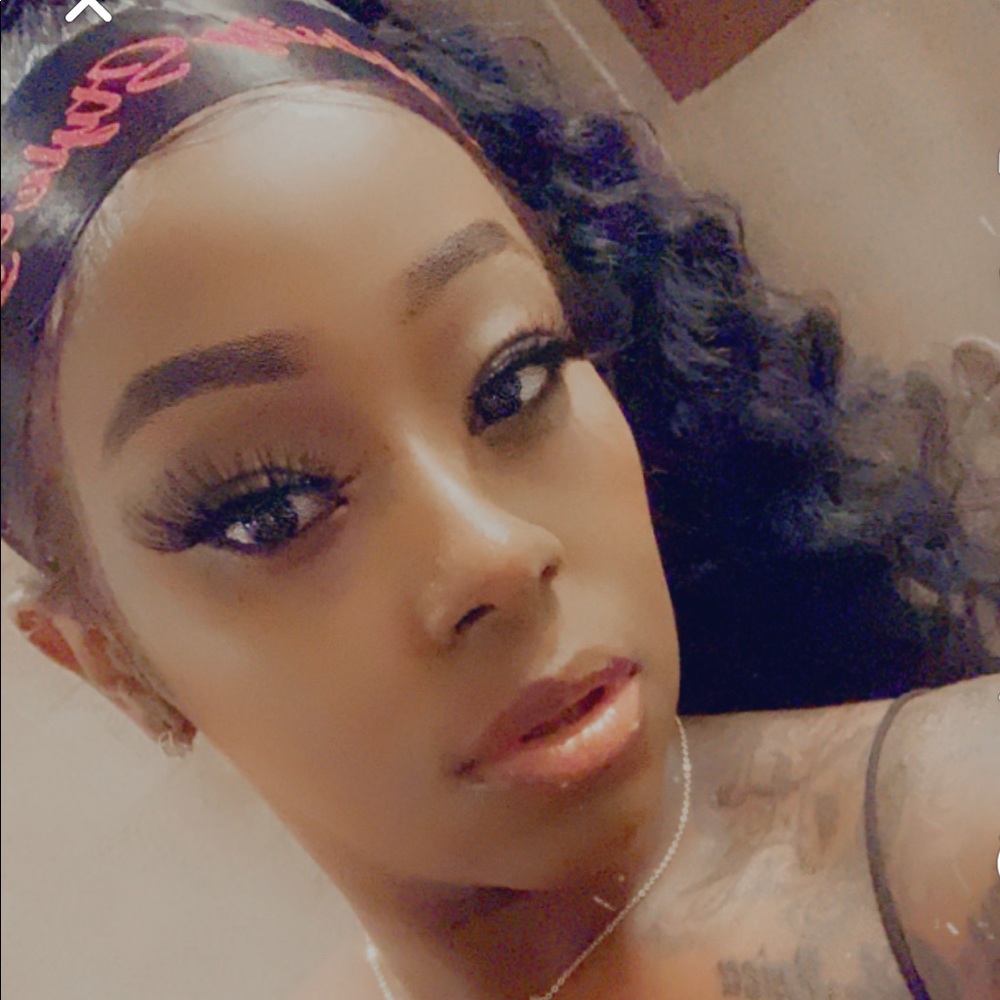 Meet your Posher, Jalisa